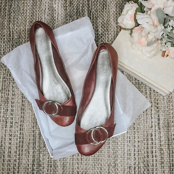 Nine West burgundy ballet flat shoes - Picture 1 of 3
